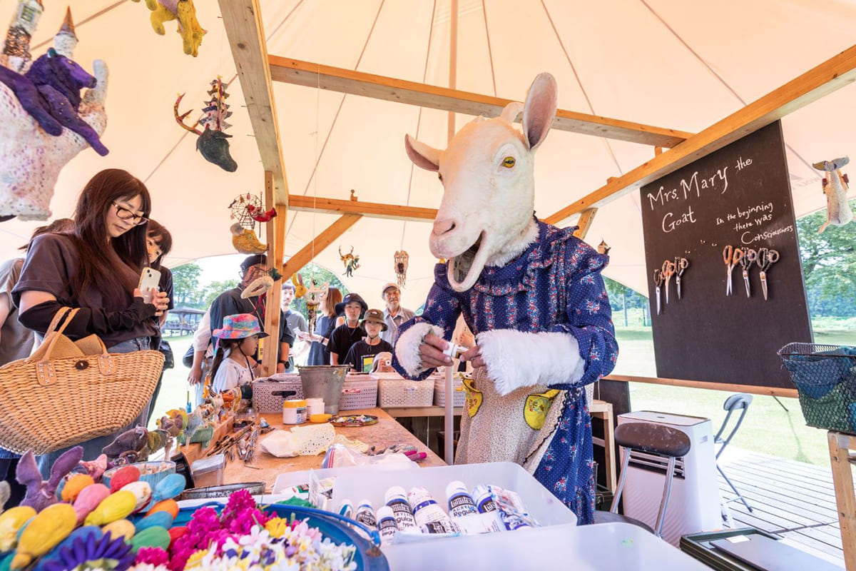 中村正「はじめに心があった」Photo by Nakamura Osamu(Nakago Wonderland–どうぶつ達の息吹と再生)
