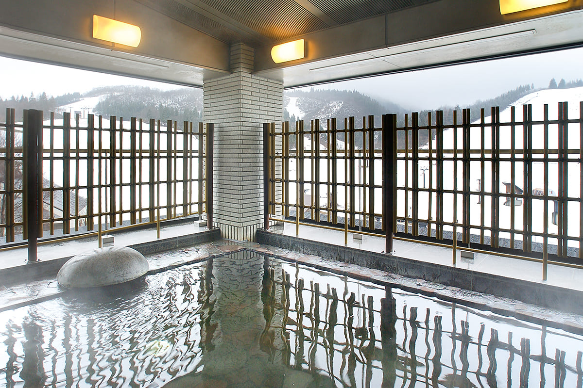 ニュー・グリーンピア津南 東館 展望大浴場 露天風呂