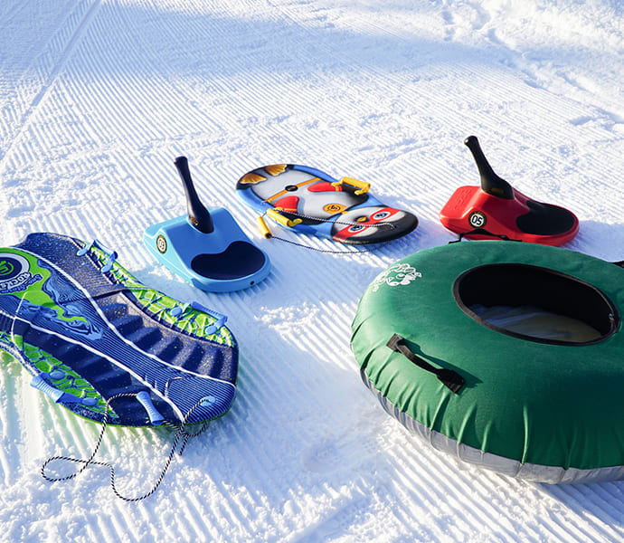 ニュー・グリーンピア津南 そりやラフティングなどレンタルが充実