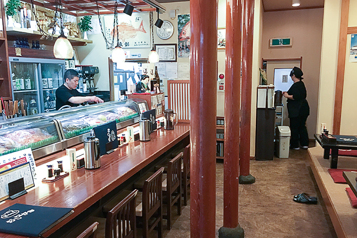 軍ちゃん　店内