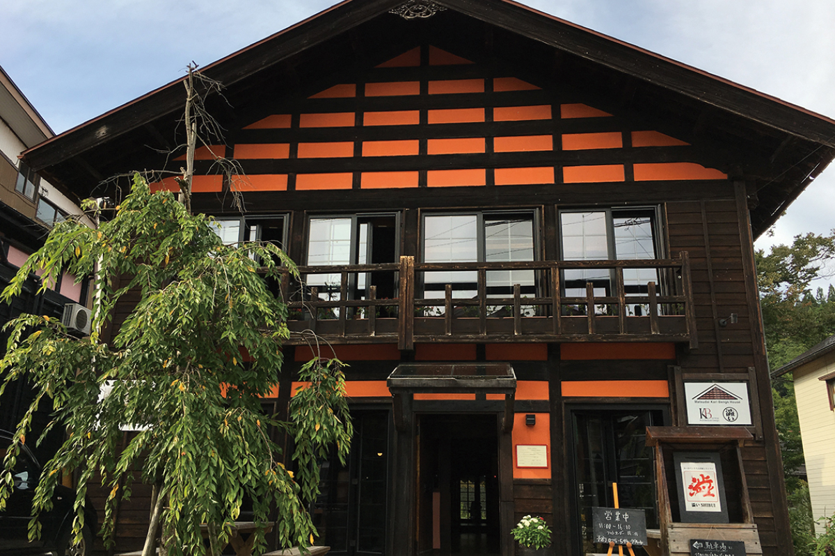 カールベンクス古民家カフェ『澁い -SHIBUI-』